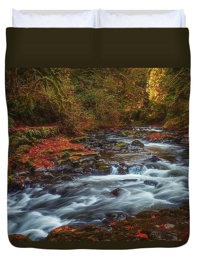 Creek Duvet Cover featuring the photograph Cedar Creek Morning by Darren White
