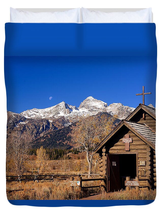 Chapel Of The Transfiguration Duvet Cover featuring the photograph Chapel of the Transfiguration by Greg Norrell