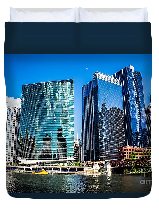 America Duvet Cover featuring the photograph Chicago Cityscape Downtown City Buildings by Paul Velgos