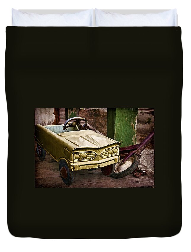 Genoa Duvet Cover featuring the photograph Childhood Memories by Priscilla Burgers
