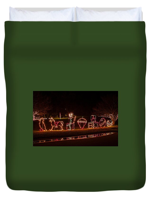 Cayce Duvet Cover featuring the photograph Christmas in Cayce-3 by Charles Hite