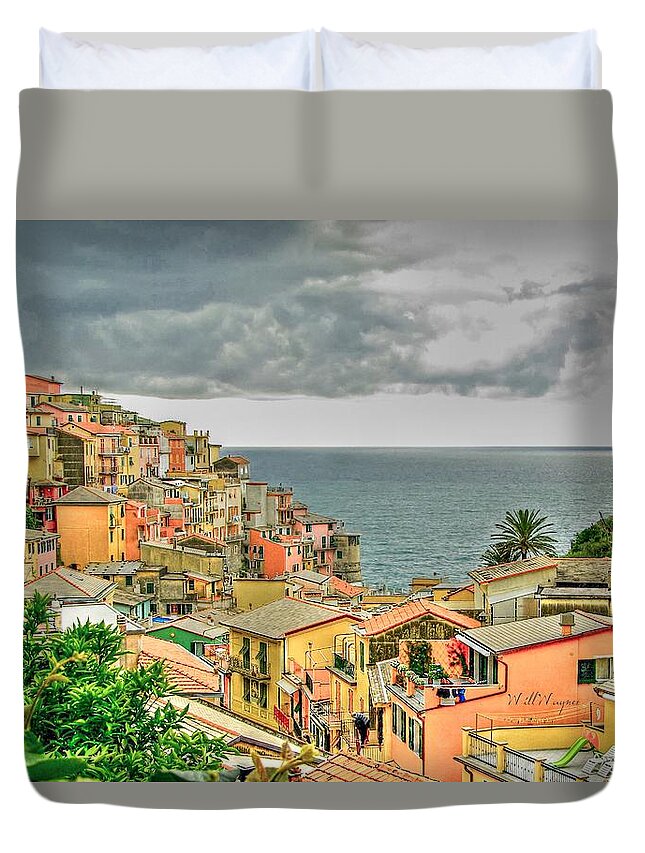 Ocean Duvet Cover featuring the photograph Cinque Terre 4 by Will Wagner