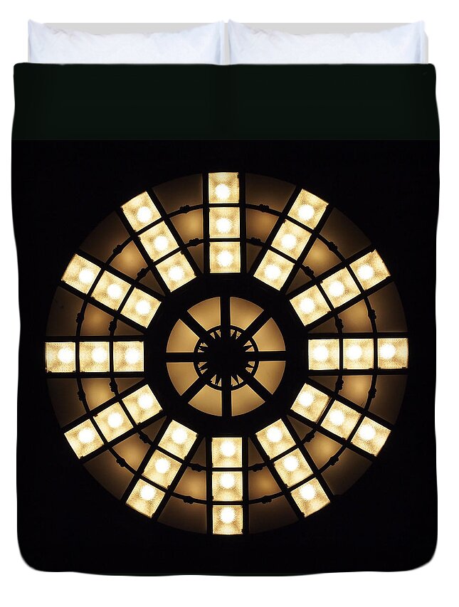 Union Station Duvet Cover featuring the photograph Circle in a Square by Rona Black