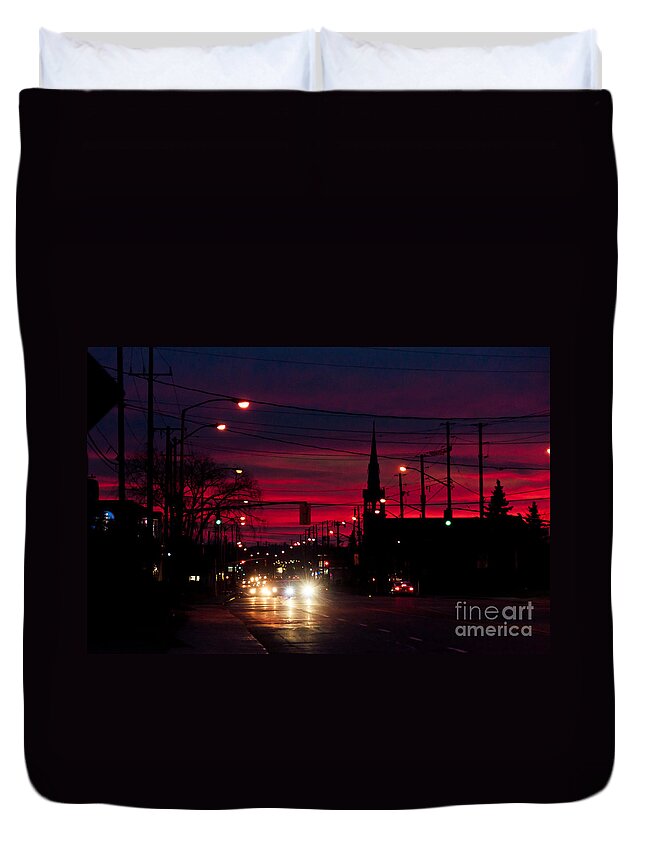  Traffic Lights Duvet Cover featuring the photograph City Sunset by Cheryl Baxter