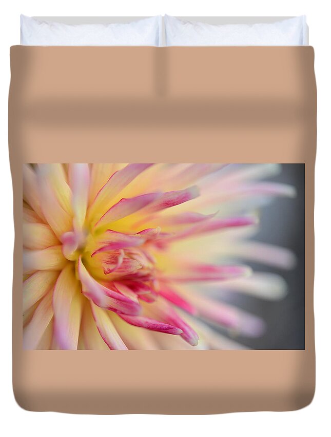 Dahlia Duvet Cover featuring the photograph Cliff's Dahlia by Kathy Paynter