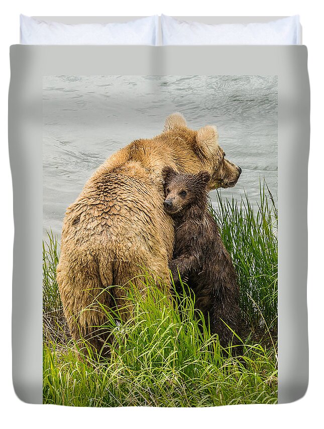 Alaska Duvet Cover featuring the photograph Clinging to mom by Joan Wallner