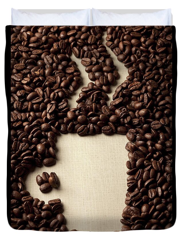 Curve Duvet Cover featuring the photograph Coffee Beans Arranged As A Cup Of Coffee by Larry Washburn