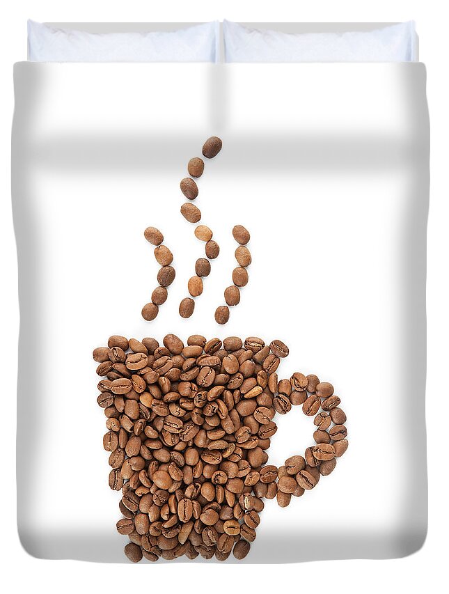 White Background Duvet Cover featuring the photograph Coffee Beans Mug by Ersinkisacik