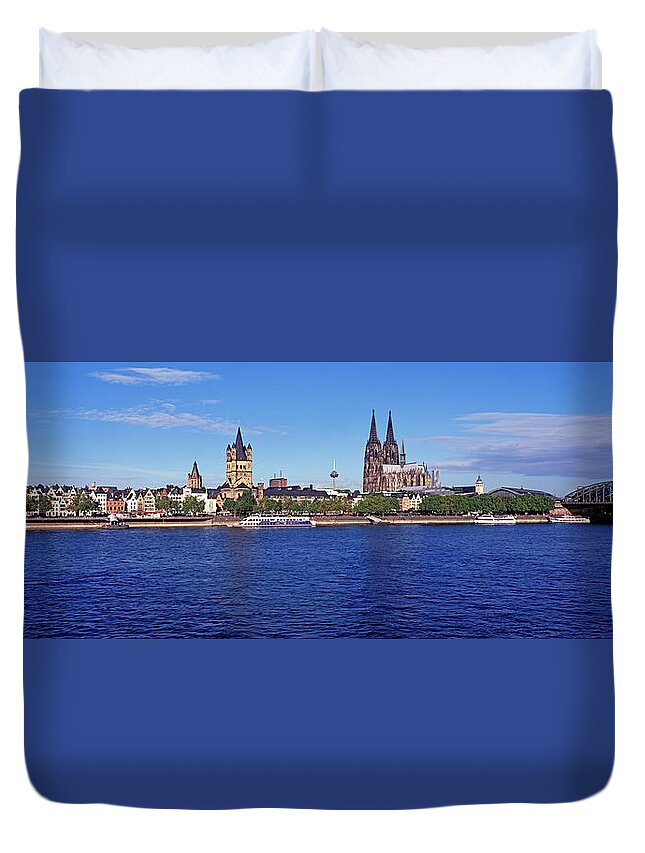 Panoramic Duvet Cover featuring the photograph Cologne Skyline by Murat Taner