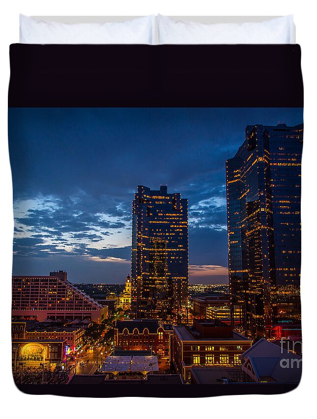 Fort Worth Duvet Cover featuring the photograph Cowtown at night by Paul Quinn