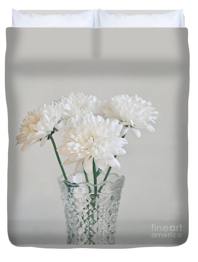 Chrysanthemums Duvet Cover featuring the photograph Creamy white flowers in tall vase by Lyn Randle