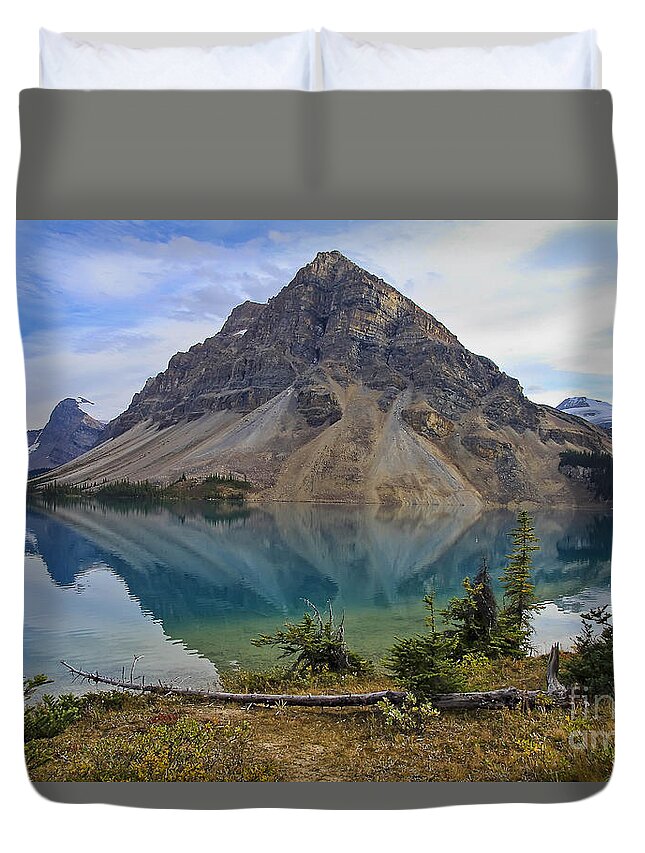Crowfoot Mountain Duvet Cover featuring the photograph Crowfoot Mountain Banff NP by Teresa Zieba