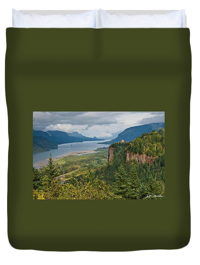 Beauty In Nature Duvet Cover featuring the photograph Crown Point in the Columbia Gorge by Jeff Goulden