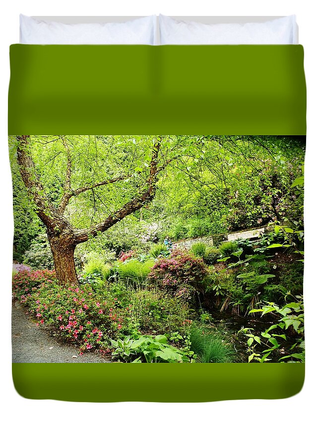 City Park Duvet Cover featuring the photograph Crystal Springs by VLee Watson