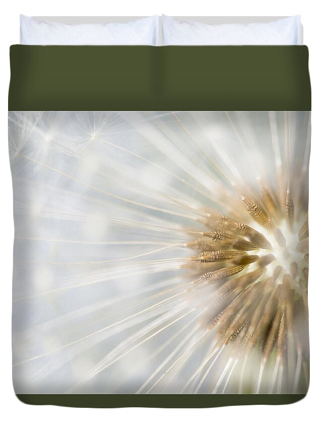 Nis Duvet Cover featuring the photograph Dandelion Seedhead Noord-holland by Mart Smit