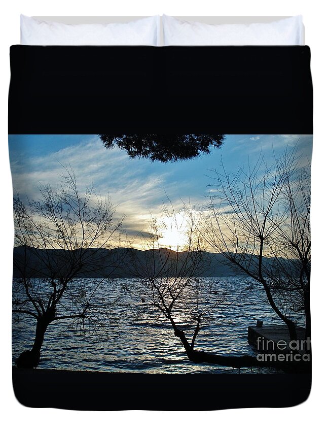 Water Duvet Cover featuring the photograph Day dreaming by De La Rosa Concert Photography