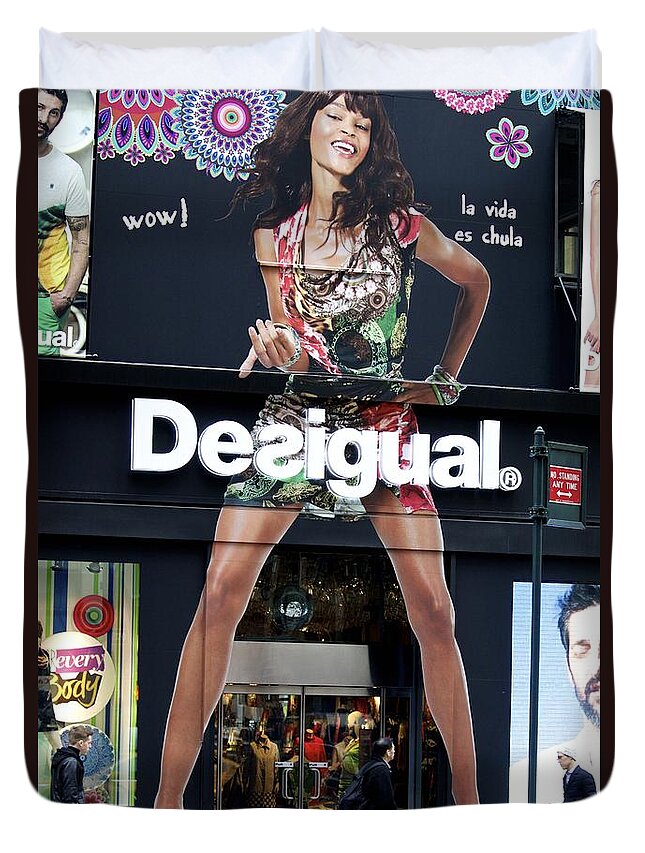 Desigual Duvet Cover featuring the photograph Desigual Storefront by Alice Gipson