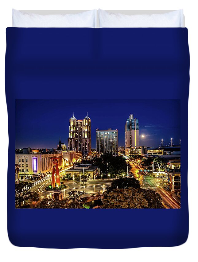 Downtown District Duvet Cover featuring the photograph Downtown San Antonio by John Cabuena Flipintex Fotod