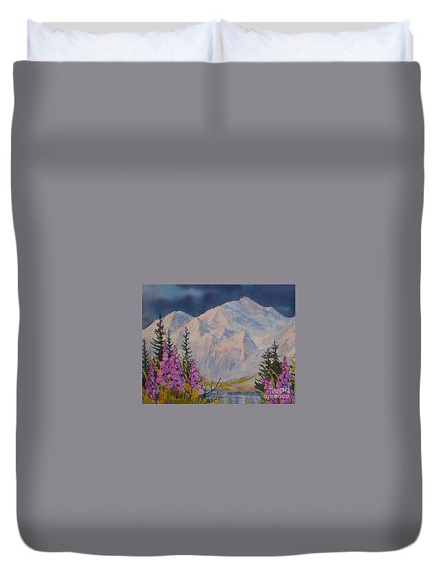 Eagle Peak Duvet Cover featuring the painting Eagle Peak II by Teresa Ascone