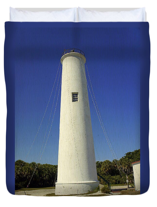 Egmont Key Lighthouse Duvet Cover featuring the photograph Egmont Key Lighthouse by Laurie Perry