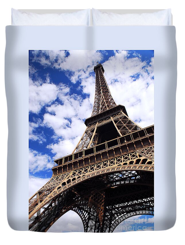 Eiffel Duvet Cover featuring the photograph Eiffel tower with blue sky by Elena Elisseeva