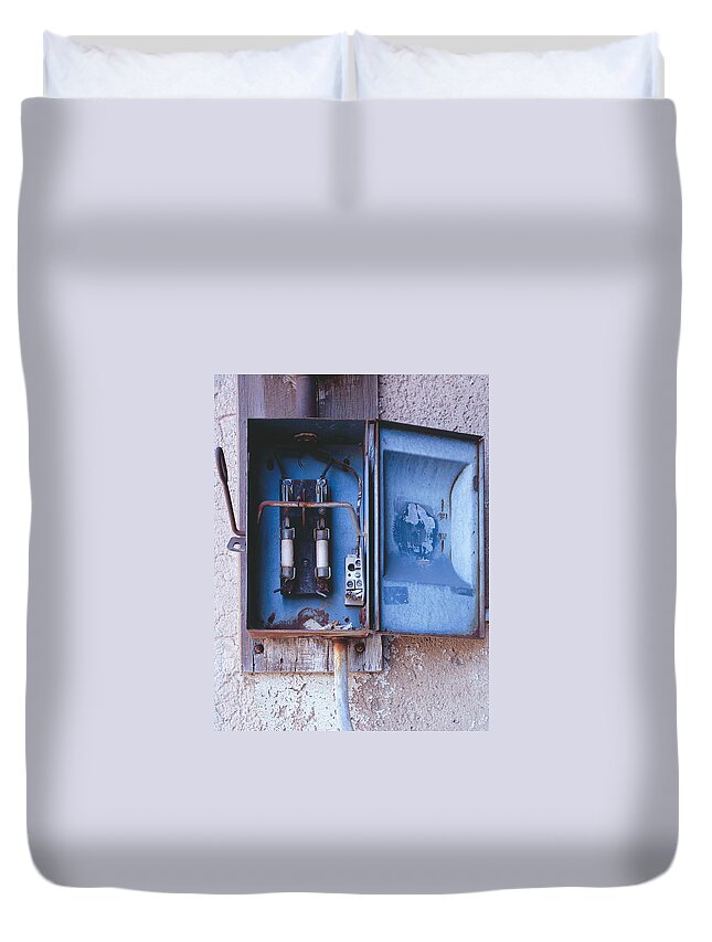 United States Duvet Cover featuring the photograph Electrical Box by Richard Gehlbach