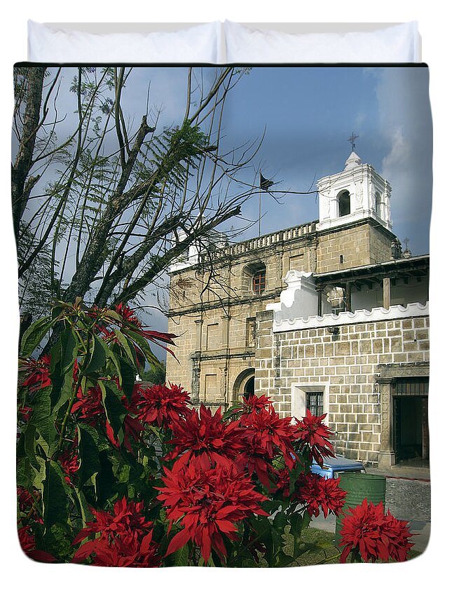 Antigua Duvet Cover featuring the photograph Escuela de Cristo Church Antigua by Kurt Van Wagner