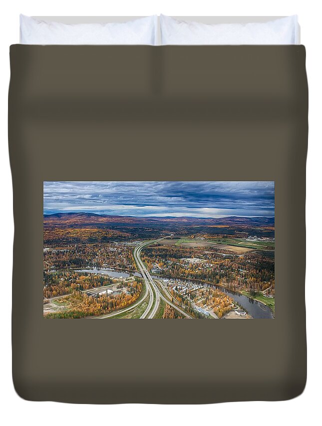 Landscape Duvet Cover featuring the photograph Fairbanks Alaska The George Parks Highway by Michael W Rogers