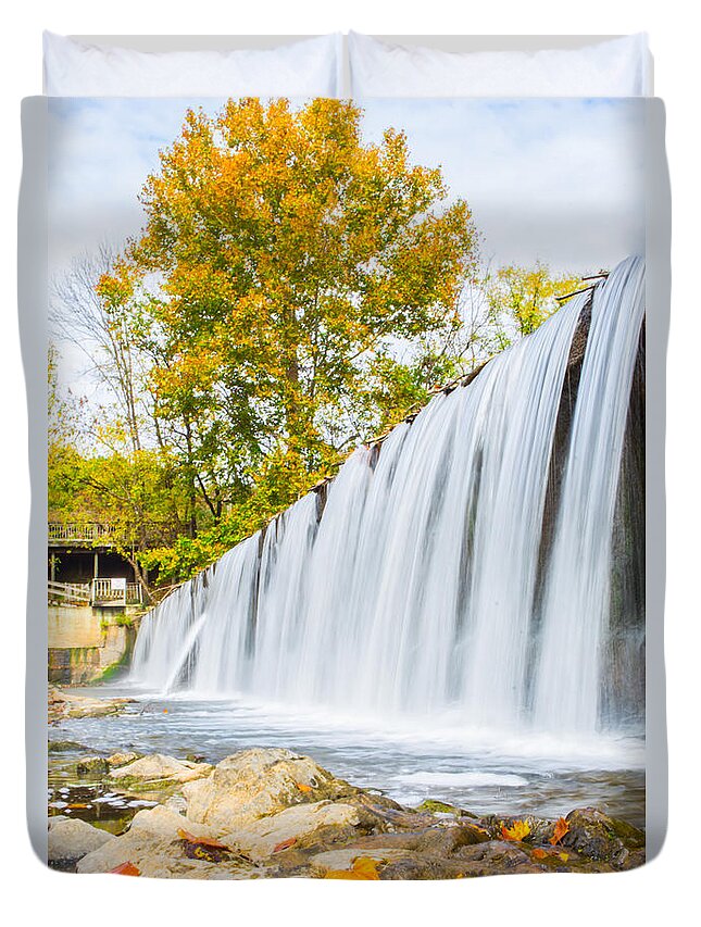 Buck Creek Duvet Cover featuring the photograph Fall At Buck Creek by Parker Cunningham