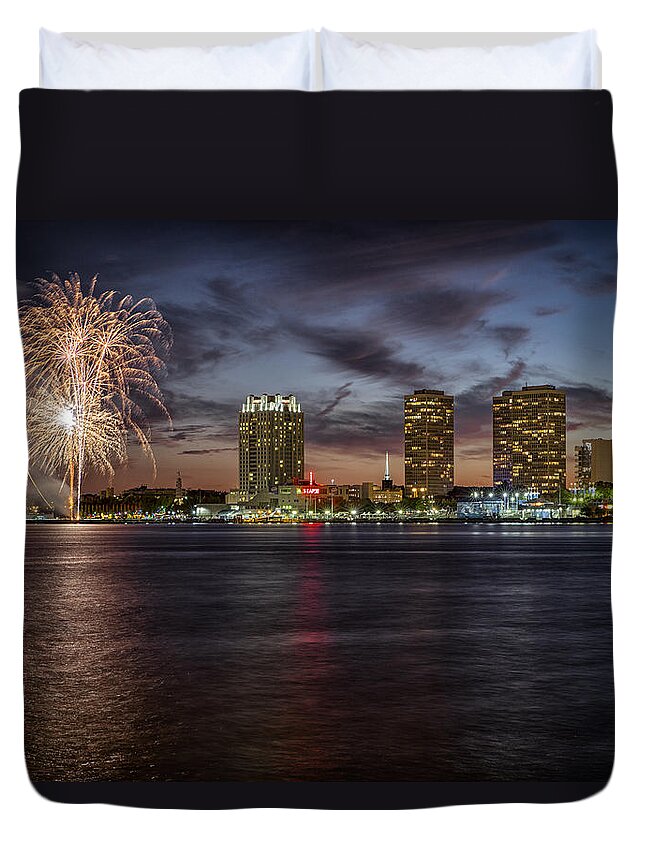 Fireworks Duvet Cover featuring the photograph Fire in the sky by Rob Dietrich