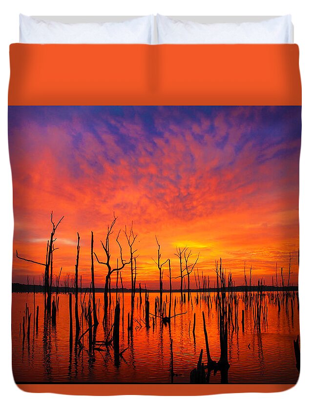 Sunrise Duvet Cover featuring the photograph Fired up Morn by Roger Becker