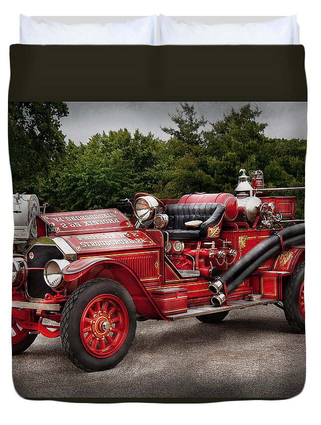 Savad Duvet Cover featuring the photograph Fireman - Phoenix No2 Stroudsburg PA 1923 by Mike Savad