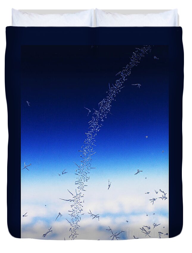 Ice Duvet Cover featuring the photograph Five miles high by Casper Cammeraat