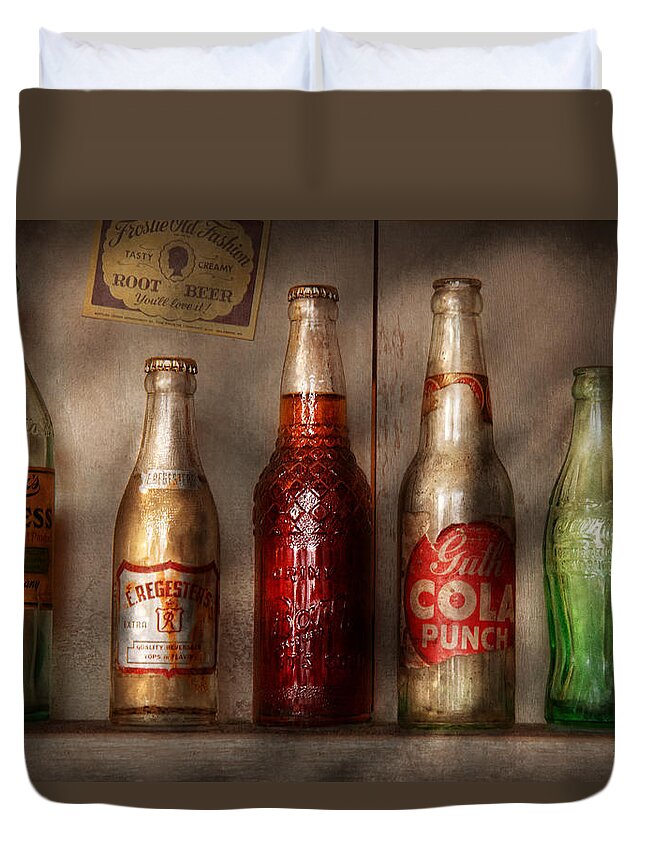 Soda Duvet Cover featuring the photograph Food - Beverage - Favorite soda by Mike Savad