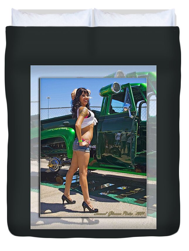 Ford Pick Up Duvet Cover featuring the photograph Ford Pick up_A by Walter Herrit