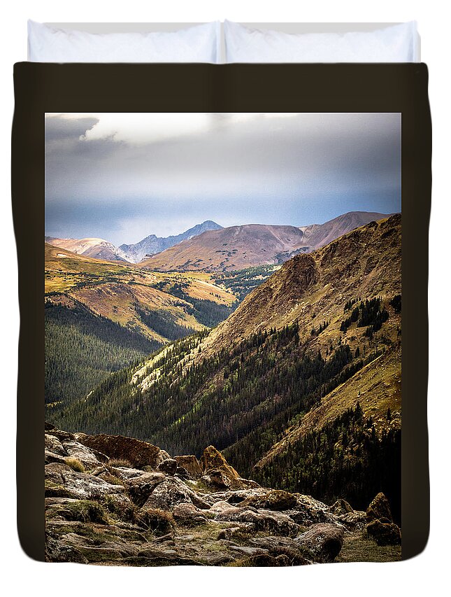 Scenics Duvet Cover featuring the photograph Forest Canyon by Danielle Bednarczyk