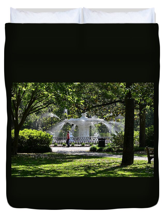 Forsyth Fountain Duvet Cover featuring the photograph Forsyth Fountain 2 by Allen Beatty