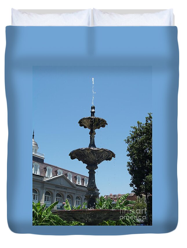 Fountain Duvet Cover featuring the painting Fountain by Robin Pedrero