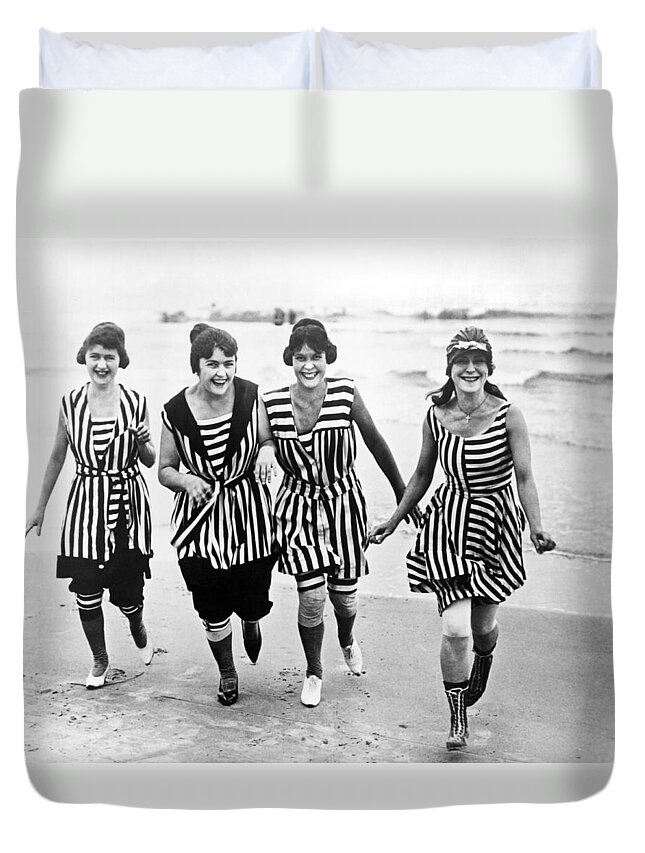 1035-268 Duvet Cover featuring the photograph Four Women In 1910 Beach Wear by Underwood Archives