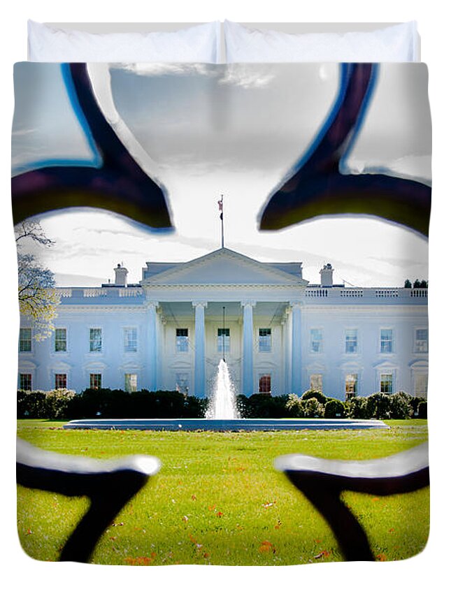 Congress Duvet Cover featuring the photograph Framed Whitehouse by Greg Fortier