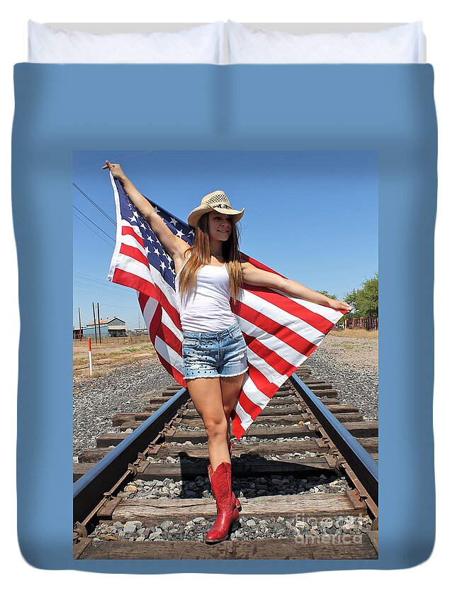 Freedom Duvet Cover featuring the photograph Freedom Reigns by Pamela Walrath