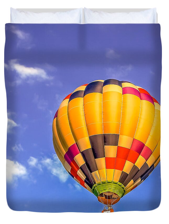 Aerial Duvet Cover featuring the photograph Full Of Hot Air by Traveler's Pics