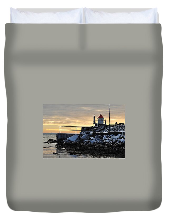 Frost Duvet Cover featuring the photograph Fyllinga Lighthouse by Randi Grace Nilsberg