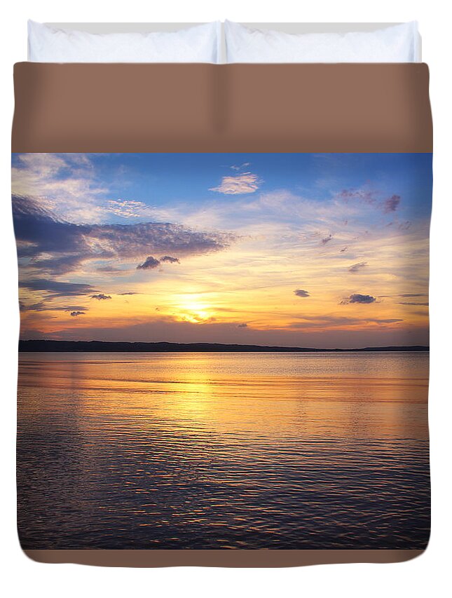 Glorious Setting Duvet Cover featuring the photograph Glorious Setting by Rachel Cohen