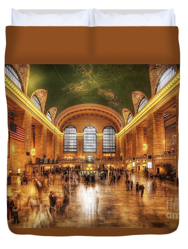 Art Duvet Cover featuring the photograph Golden Grand Central by Yhun Suarez