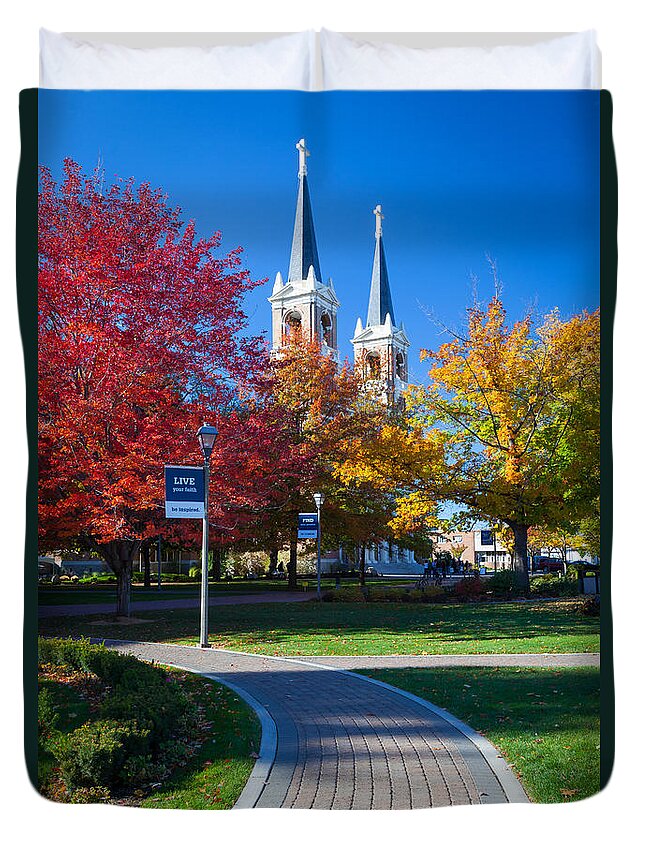 America Duvet Cover featuring the photograph Gonzaga Pathway by Inge Johnsson