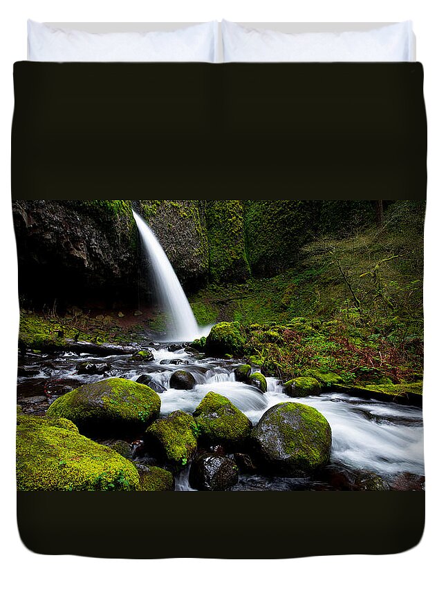 Green Mile Duvet Cover featuring the photograph Green Mile by Chad Dutson