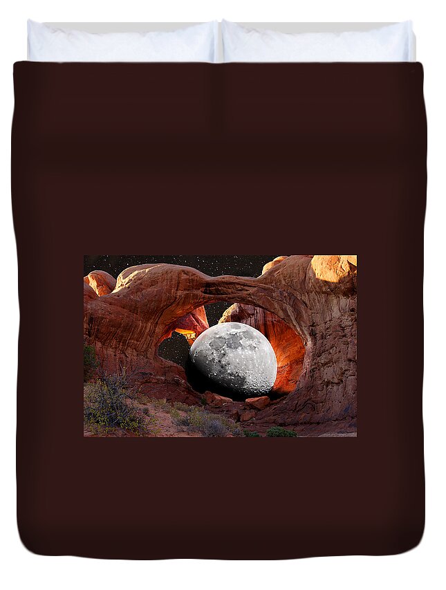Moab Duvet Cover featuring the photograph Half Moon in Double Arch by Greg Wells
