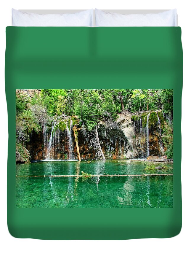 Hanging Lake Duvet Cover featuring the photograph Hanging Lake 1 by Ken Smith