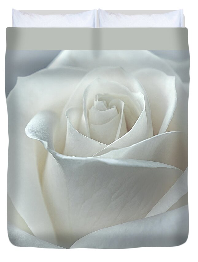 Photography Duvet Cover featuring the photograph Heavenly by Darlene Kwiatkowski